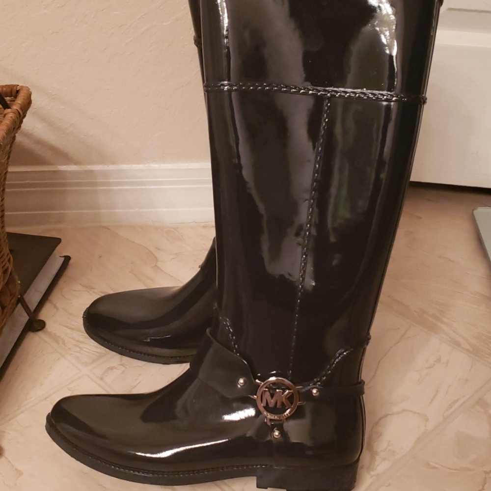 Michael Kors Navy blue rain boots